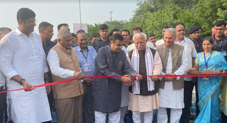 National Highways in Haryana will attract more investors from across the country : Khattar