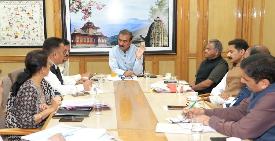 Himachal CM Orders Clearance of Pending Dues for Contractors by April 30 to Boost Infrastructure Momentum