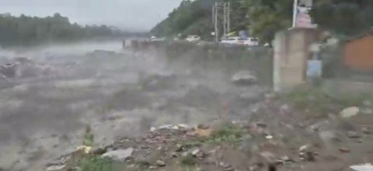 Manali floods