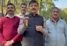 पंचायत चुनावों से भाग रही सुक्खू सरकार, लोकतंत्र का गला घोंटने की साजिश : राजेंद्र राणा