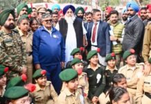 नशे पर सियासी संग्राम तेज: फिरोजपुर में राज्यपाल की पदयात्रा के बीच सुखबीर बादल का AAP पर बड़ा आरोप, बोले—सरकार के संरक्षण में फल-फूल रहे तस्कर