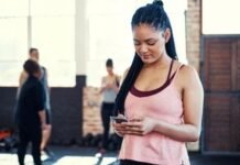 भारत में बढ़ती ‘नींद संकट’ की समस्या: बदलती जीवनशैली और स्क्रीन टाइम बना सबसे बड़ा कारण