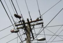 हिमाचल में बिजली कंपनियों पर कानूनी शिकंजा: लेट पेमेंट सरचार्ज विवाद हाईकोर्ट में