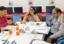 केंद्रीय विद्यालय हमीरपुर में 30 लाख रुपये की अत्याधुनिक वोकेशनल लैब शुरू, पीएम श्री योजना के बजट के पारदर्शी उपयोग पर जिलाधीश का जोर