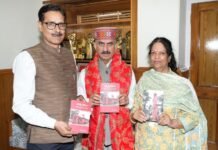 जाखू मंदिर की आस्था, इतिहास और ‘संजीवनी’ के रहस्य को नई पहचान: मुख्यमंत्री सुक्खू ने किया विशेष पुस्तक का विमोचन