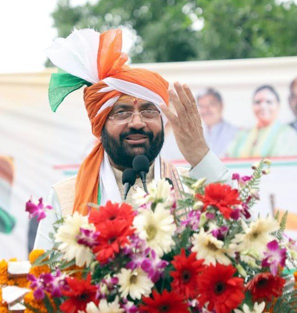 11 Tiranga